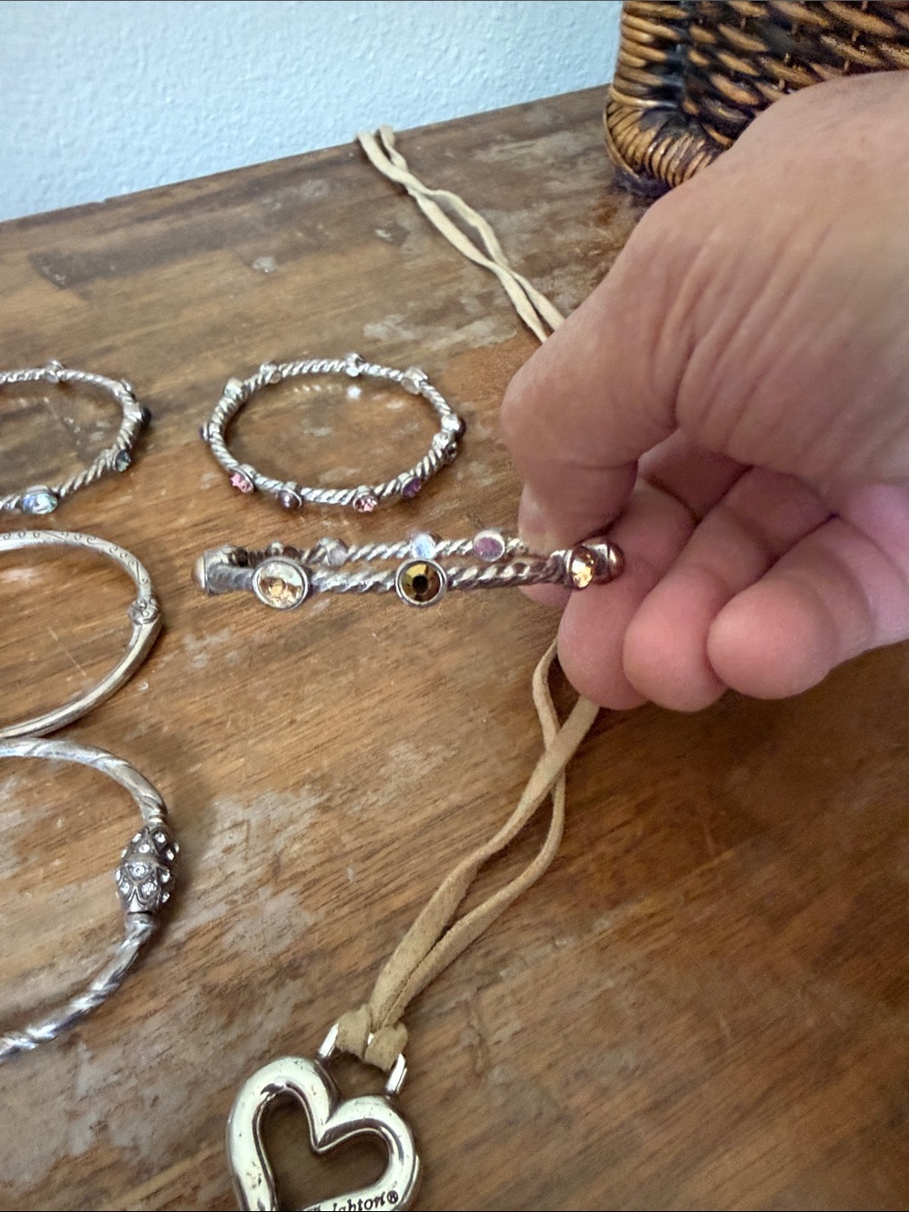 Lot for Sale! Brighton Silver Tone Bangles Bracelet Set with Pearlescent Accents - Picture 8 of 11